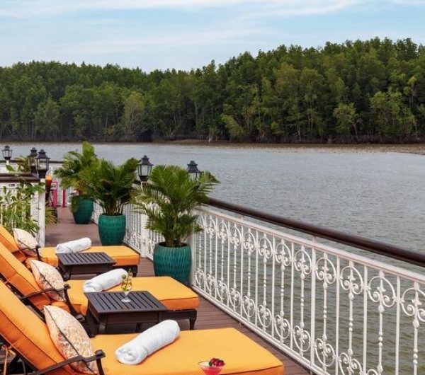 Sundeck-4
